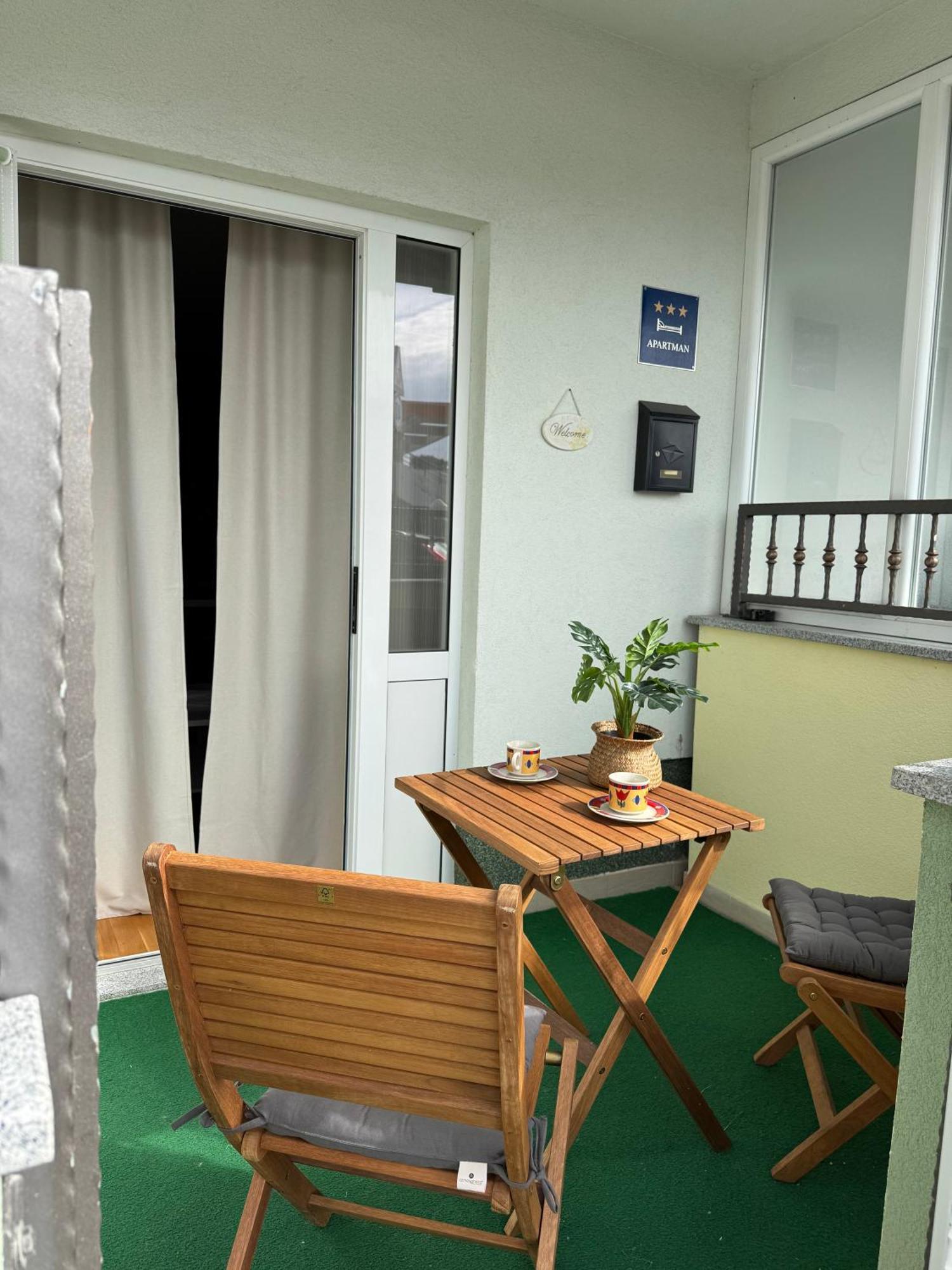 Apartment Tri Sunca Baška Voda Exteriér fotografie