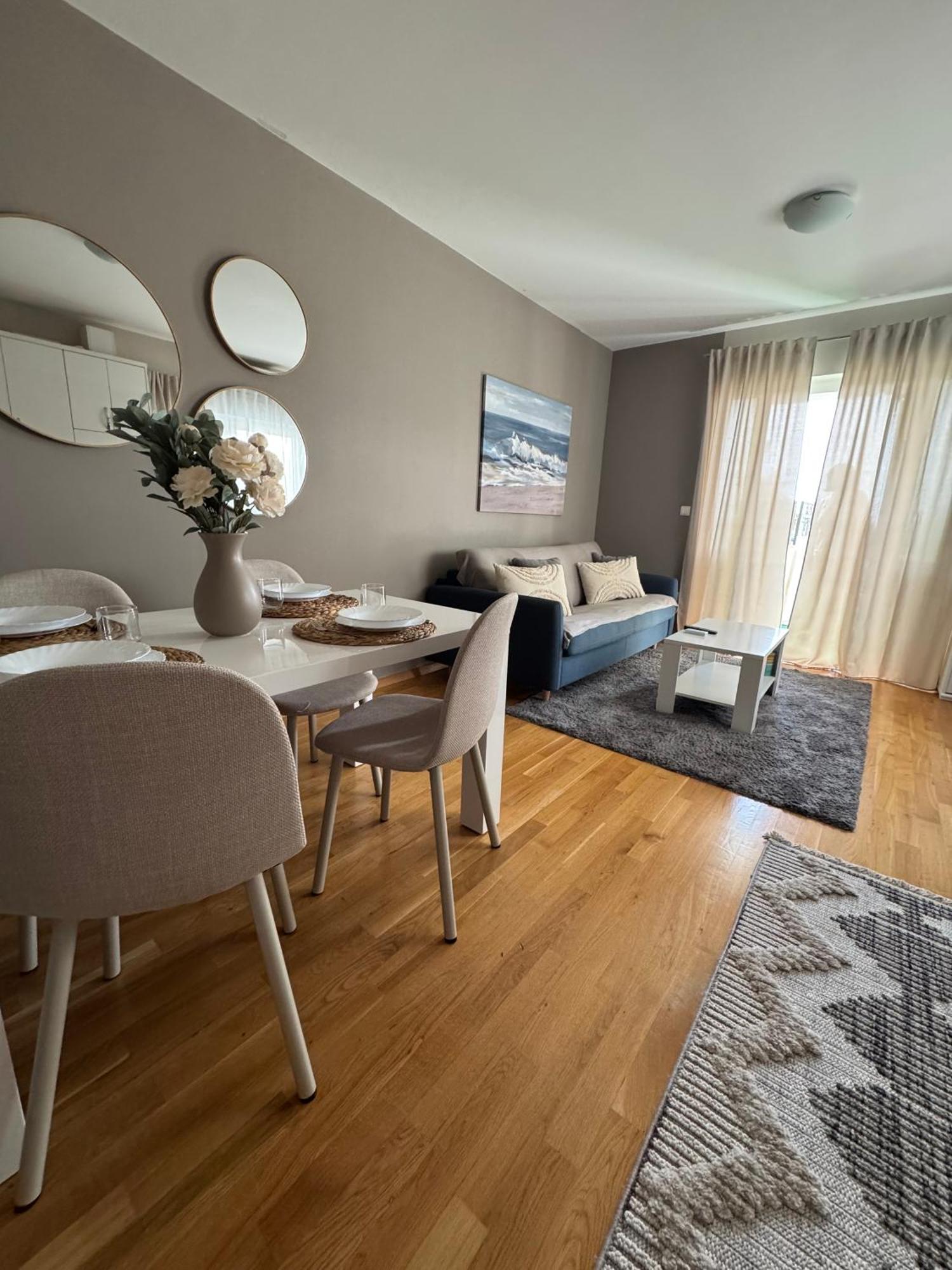 Apartment Tri Sunca Baška Voda Exteriér fotografie