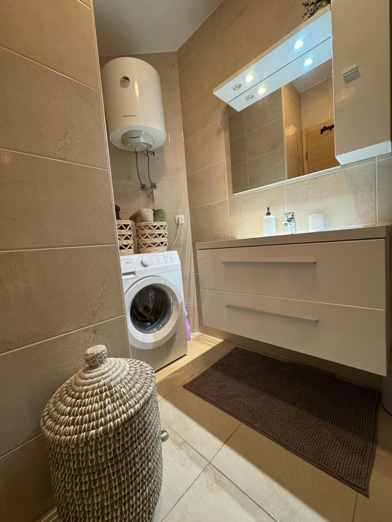 Apartment Tri Sunca Baška Voda Exteriér fotografie