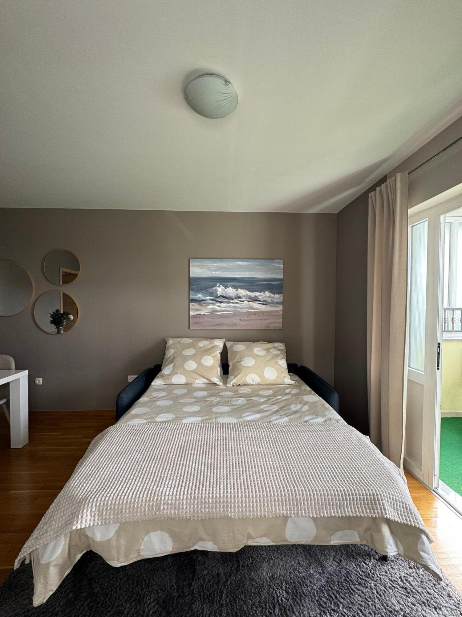 Apartment Tri Sunca Baška Voda Exteriér fotografie