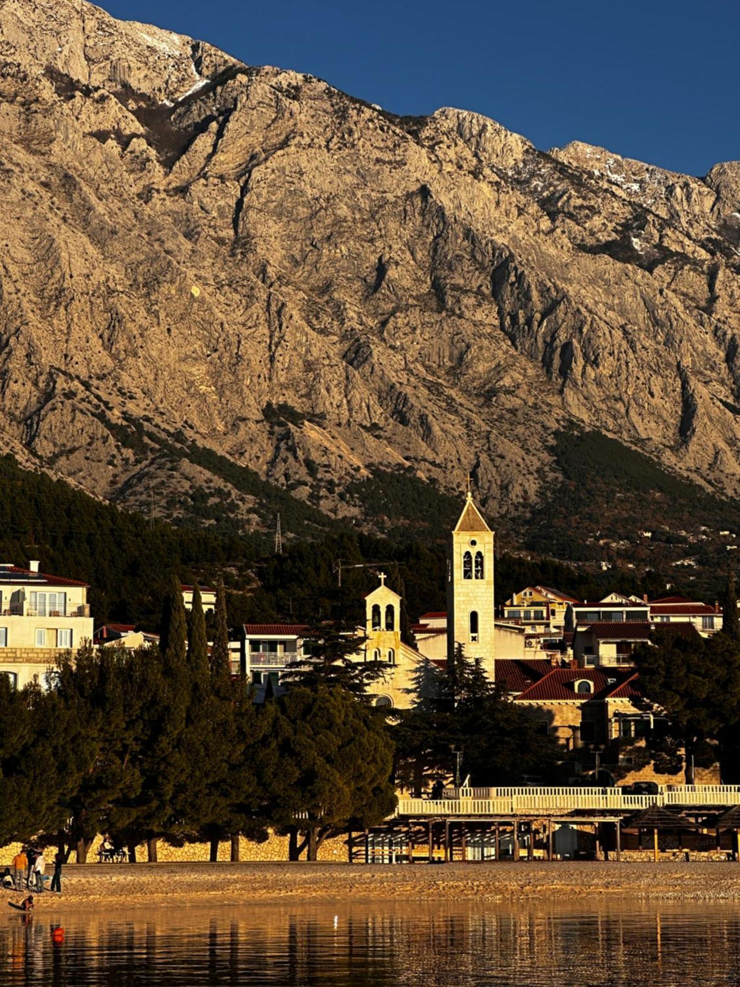 Apartment Tri Sunca Baška Voda Exteriér fotografie