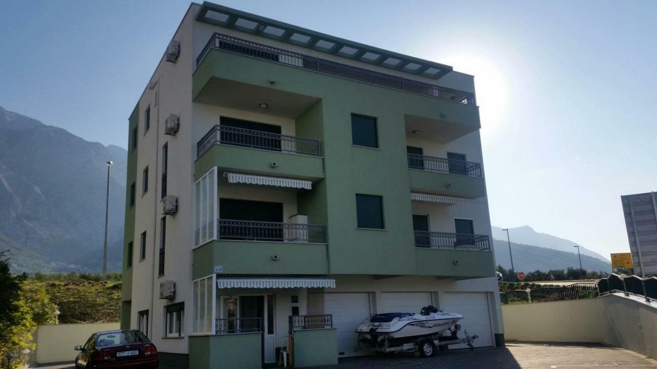 Apartment Tri Sunca Baška Voda Exteriér fotografie
